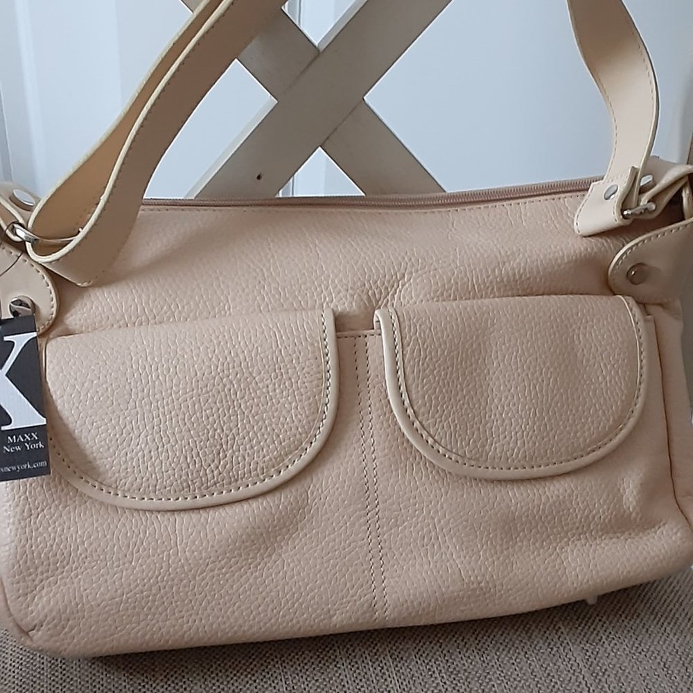 Pebbled Leather Saddle Bag w/Adjustable Strap